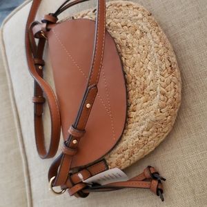 MANGO straw shoulder bag NWT.